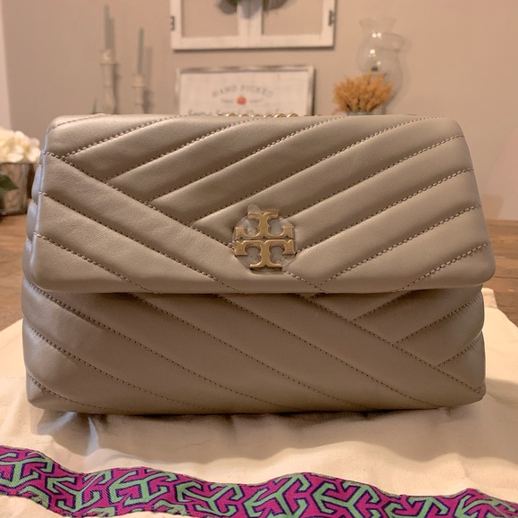 Tory Burch Handbags - Tory Burch Crossbody Bag